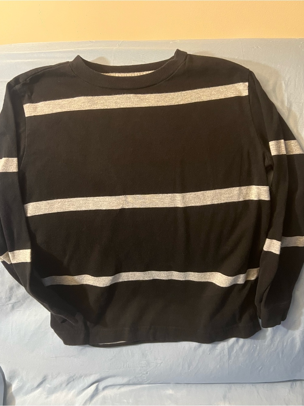 Kids Old Navy Black Crewneck with Gray Stripes